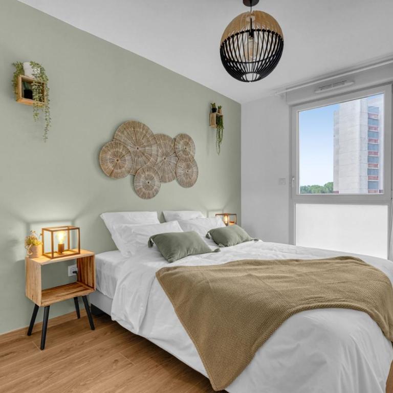 Perle Toulousaine - Two-Bedroom Apartment - 13