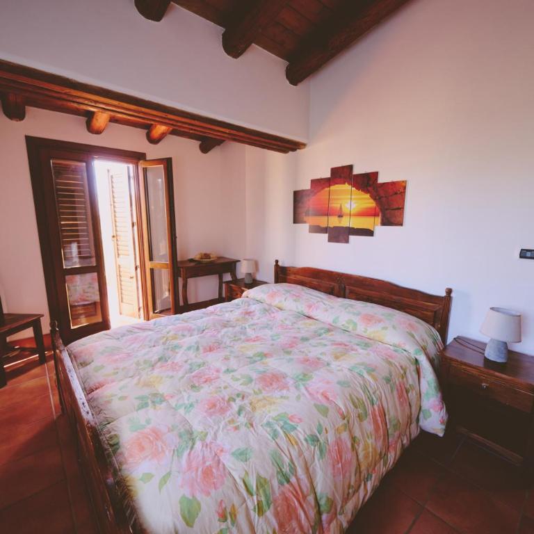 B&B Casale degli Ulivi - Camera Matrimoniale con Terrazza - 1