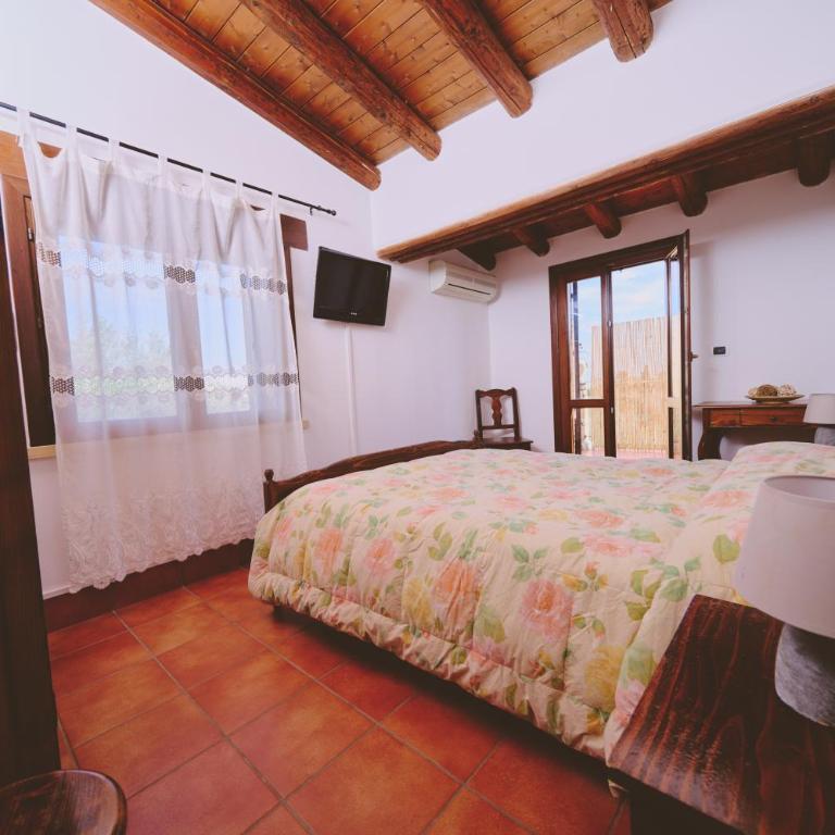B&B Casale degli Ulivi - Camera Matrimoniale con Terrazza - 3
