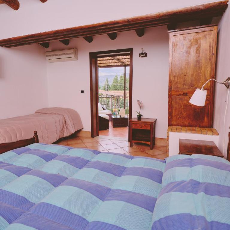 B&B Casale degli Ulivi - Camera Tripla con Terrazza - 6