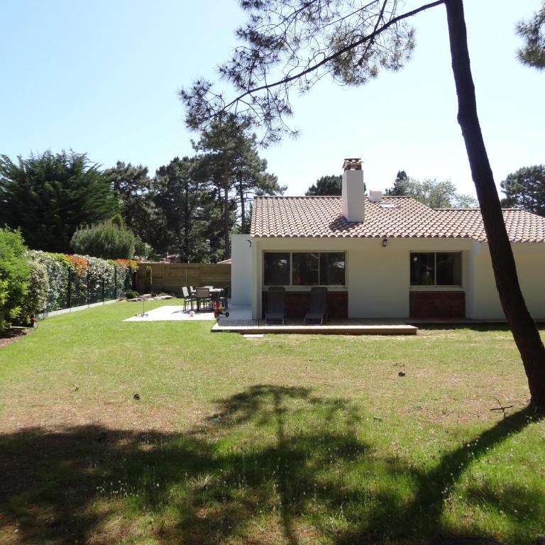 Superbe maison 4 chambres, proche plage, au calme, avec WIFI - FR-1-323-375 - Maison de Vacances - 2