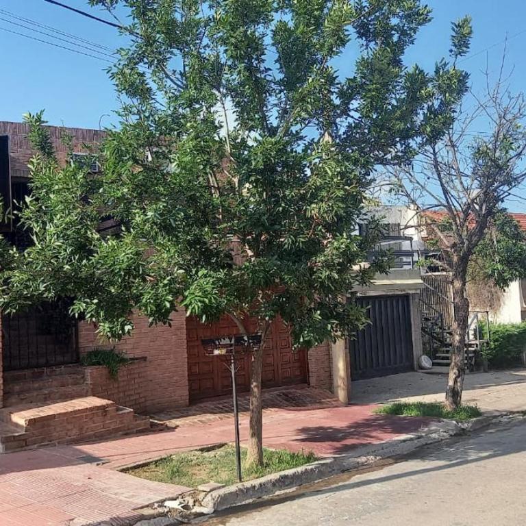CASA AMPLIA Y CONFORTABLE - Casa de 3 dormitorios - 12