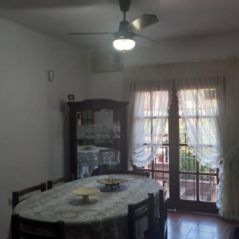 CASA AMPLIA Y CONFORTABLE - Casa de 3 dormitorios - 30