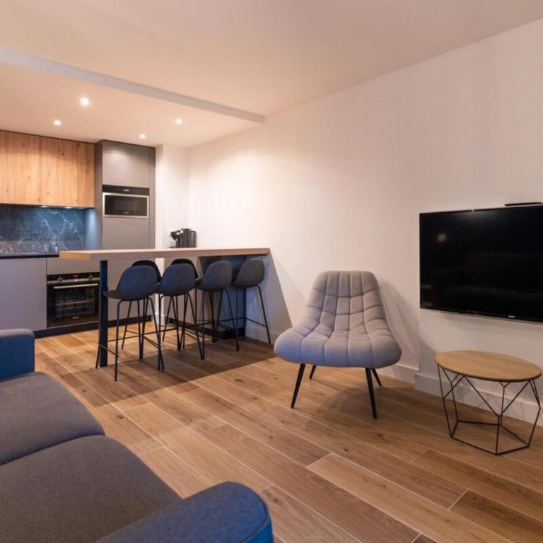 Appartement rénové pour 5 pers avec piscine tennis et parking 232 - Appartement 1 Chambre - 2