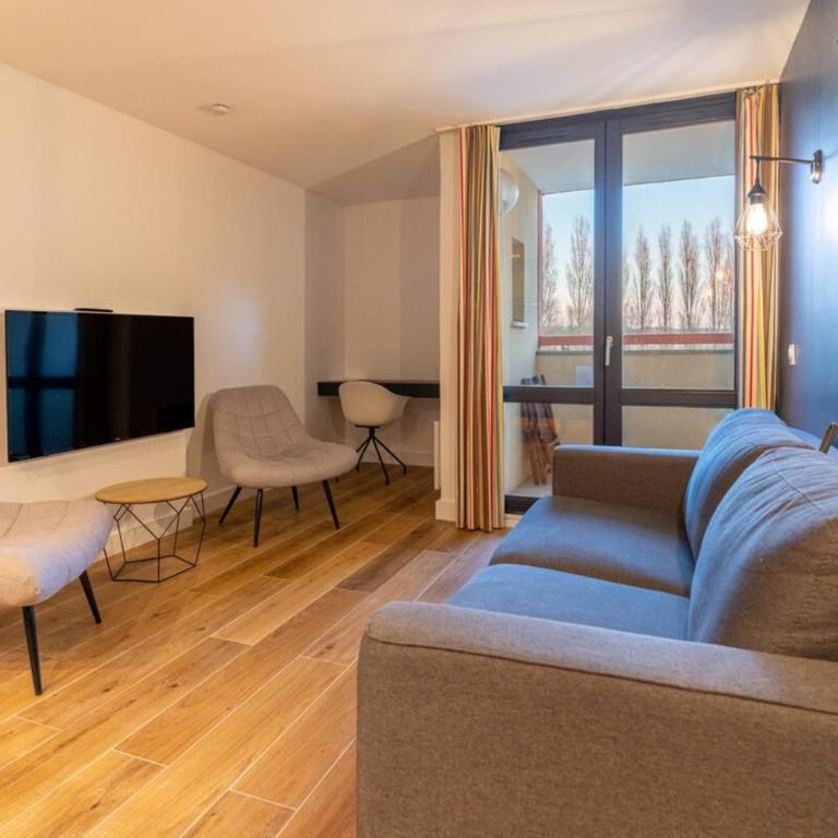 Appartement rénové pour 5 pers avec piscine tennis et parking 232 - Appartement 1 Chambre - 5