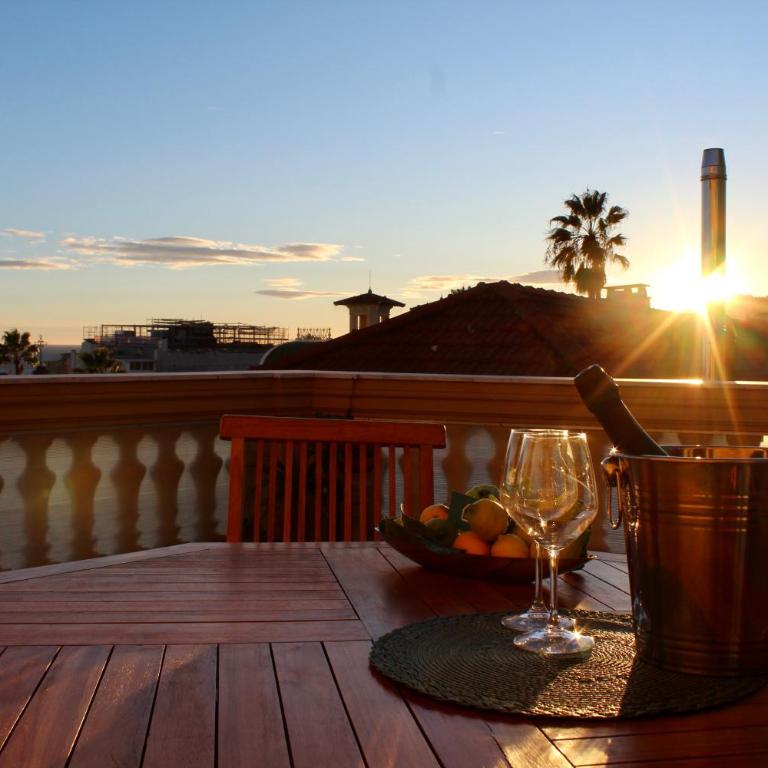 Linusa Home - Three-Bedroom Apartment - 3