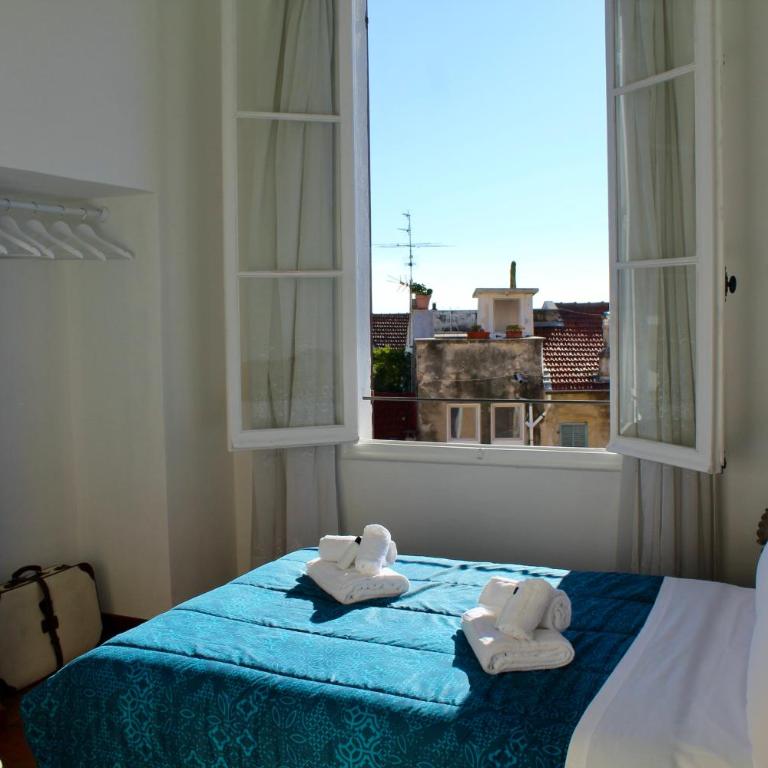 Linusa Home - Three-Bedroom Apartment - 18
