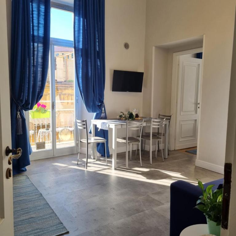 Delia - Appartamento con 2 Camere da Letto - 8