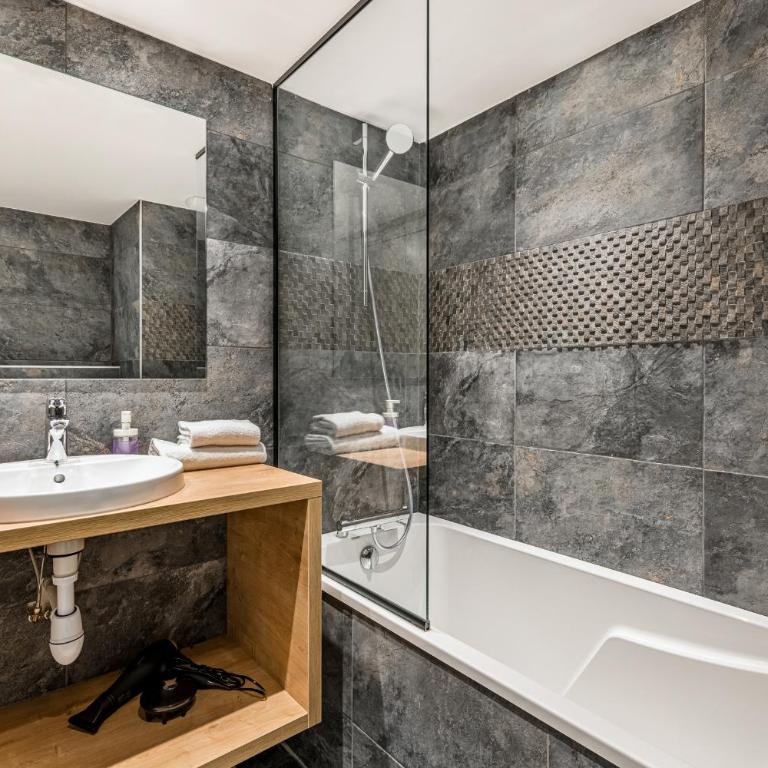 Le Parc 42 Saint-Etienne - Studio - 5