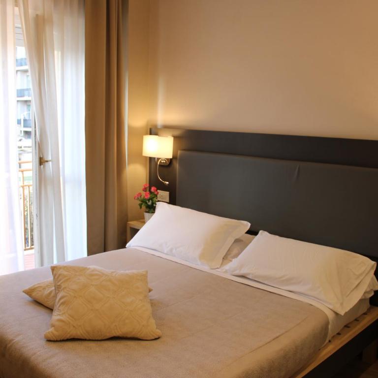 Hotel Victoria - Superior Double Room - 1