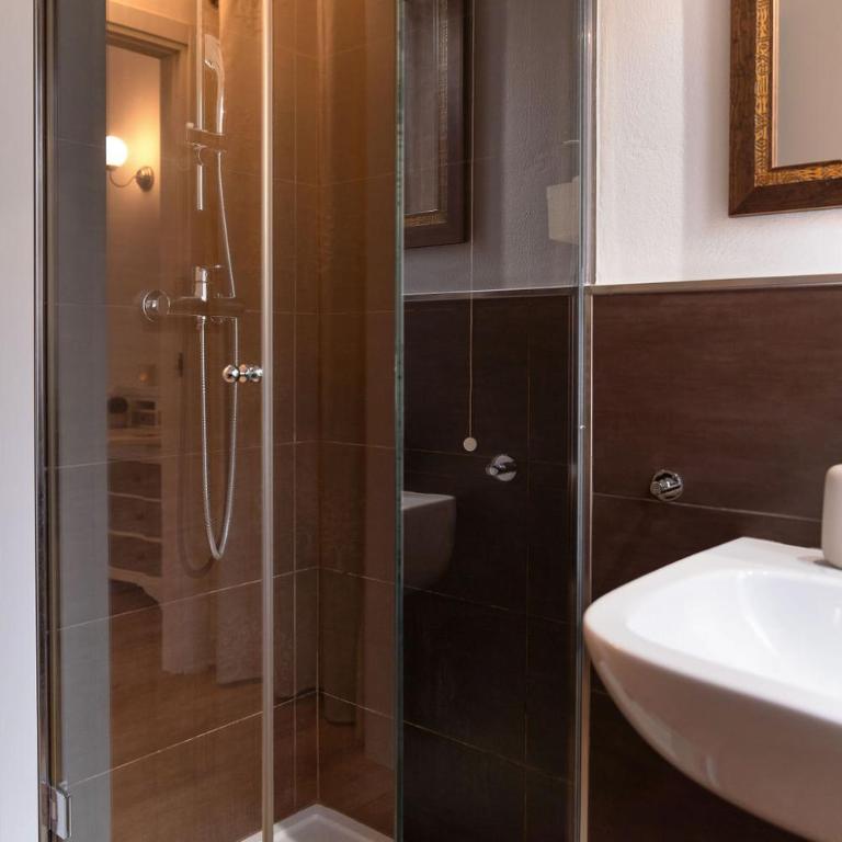 Residenza Porta Palio - Appartamento con 2 Camere da Letto - 49