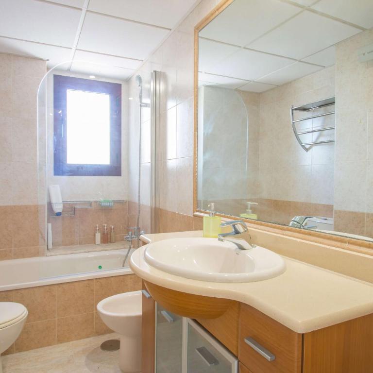 Apartamento Coral Beach - PlusHolidays - Apartamento - 24