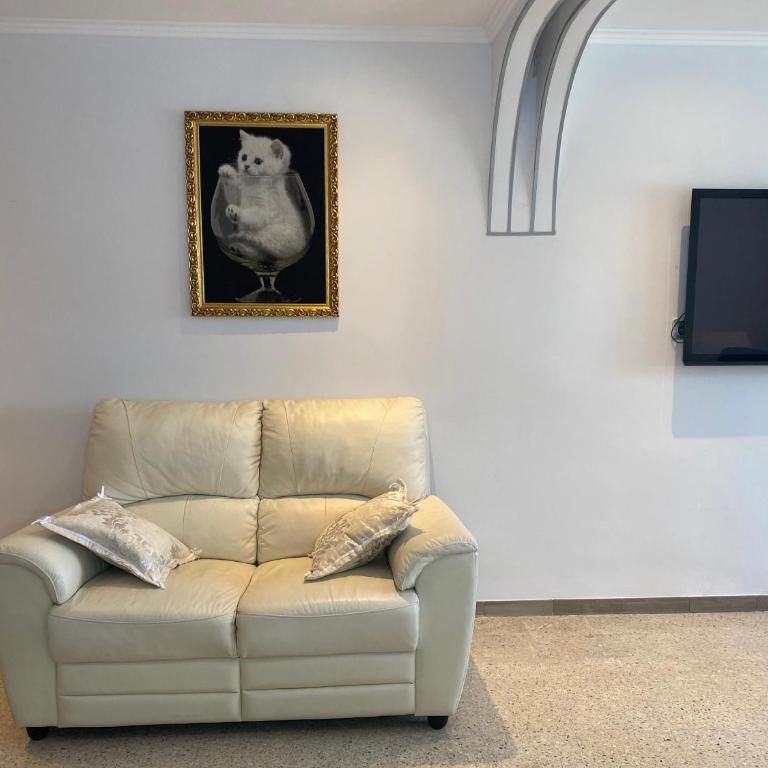 Shared apartment! Piso compartido! Общая квартира! - Habitación Doble con balcón - 1