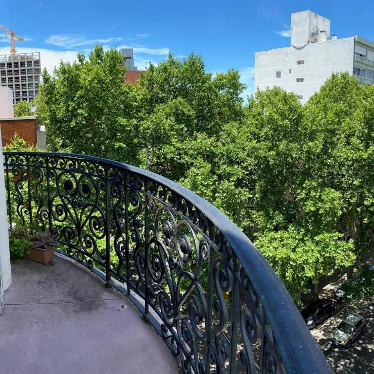 Edificio Quijano - Triple Room with Private Bathroom - 3