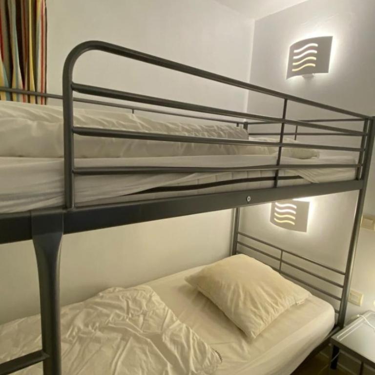 Très bel appt 6 pers avec piscine sauf janvier tennis et parking 202 - Appartement - 17