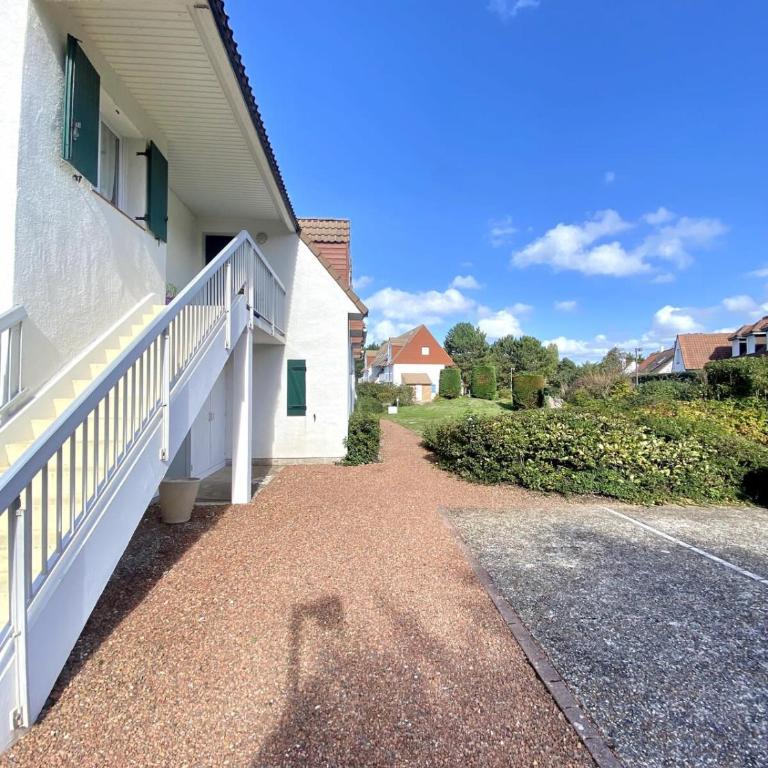 Séjour détente avec vue sur leau Appt pour 6 pers lumineux et confortable - Appartement - 34