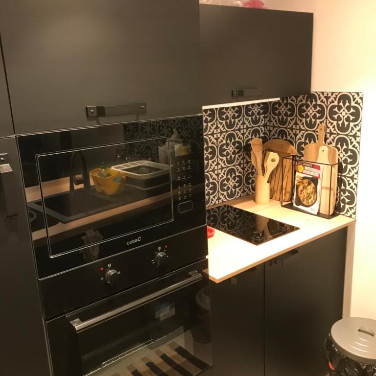 Une atypique et merveilleuse Petite maison en plein cœur de Nice, à proximité de la mer et des plages - Appartement 1 Chambre - 11