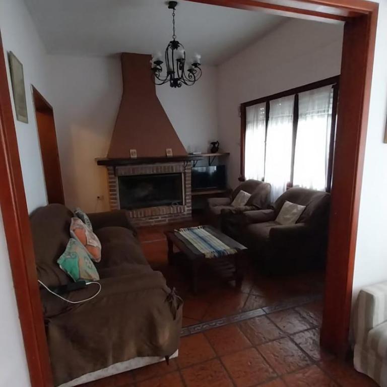 Chalet en Miramar (Calle 35 n°1043) - Casa de 4 dormitorios - 17