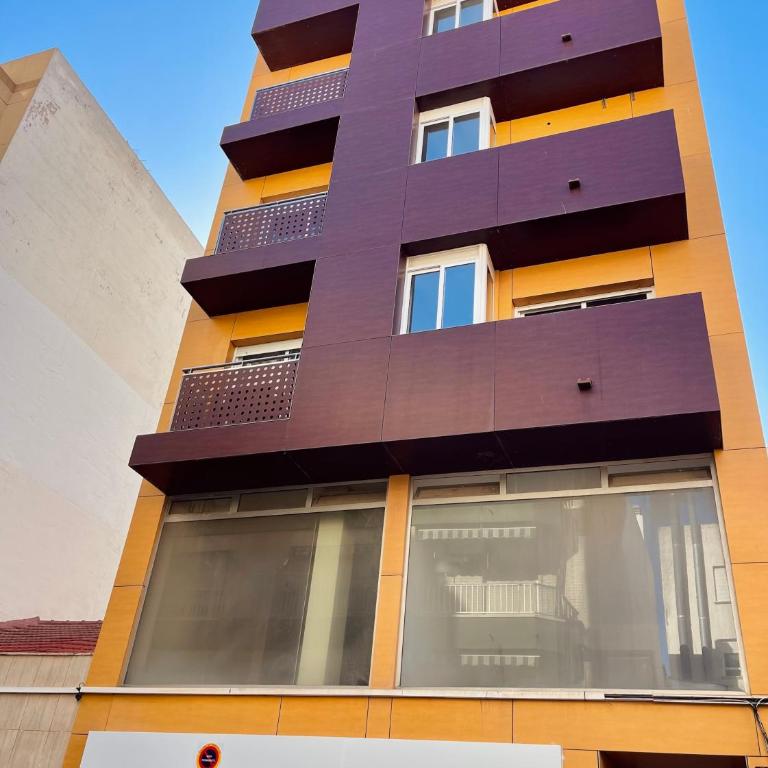 Piso muy cerca de la playa con parking - Apartamento de 3 dormitorios - 29