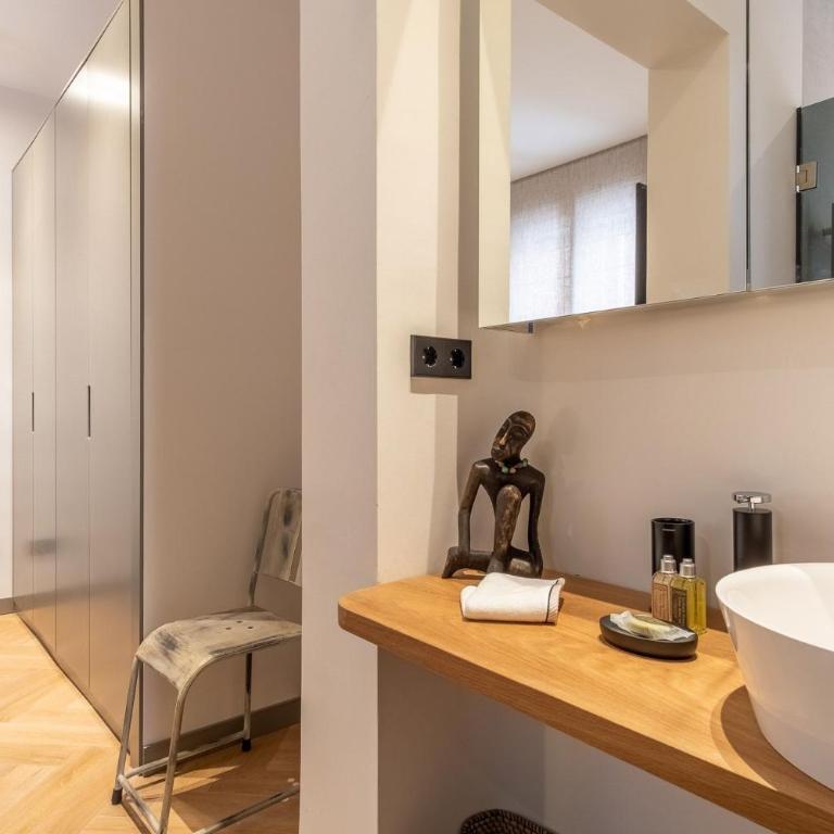 Spacious 3-Bed Apartment in Salamanca Madrid - Apartamento con balcón - 19