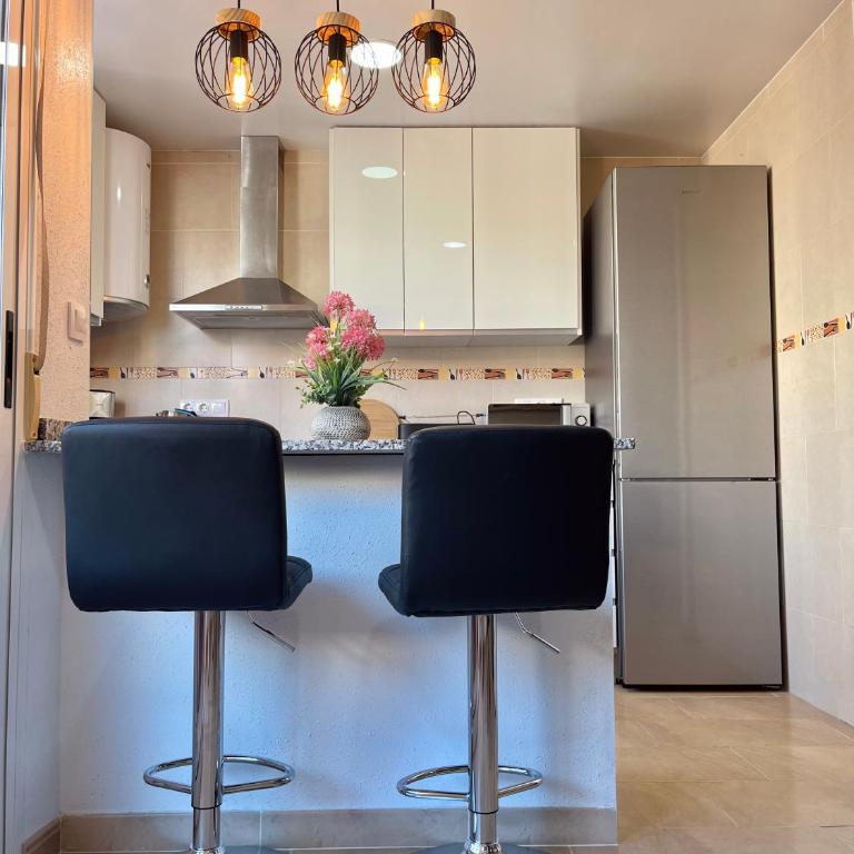 Piso muy cerca de la playa con parking - Apartamento de 3 dormitorios - 19
