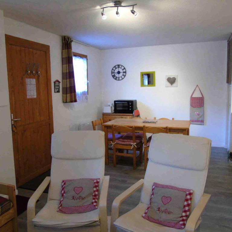 Chalet Arrondaz - 3 Pièces pour 6 Personnes MAE-8924 - Appartamento - 1