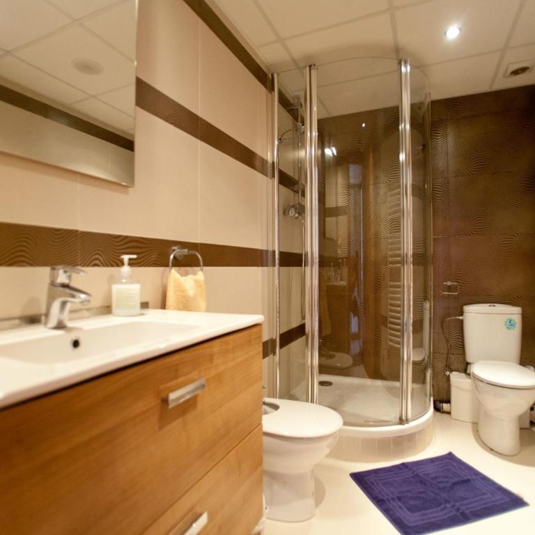 Bed and Breakfast en Salou - Habitación Doble con baño compartido - 8