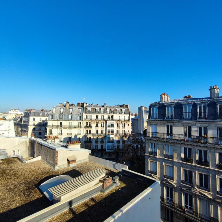 Studio COSY et SPACIEUX AVEC EMPLACEMENT IDEAL - Appartement 1 Chambre - 20