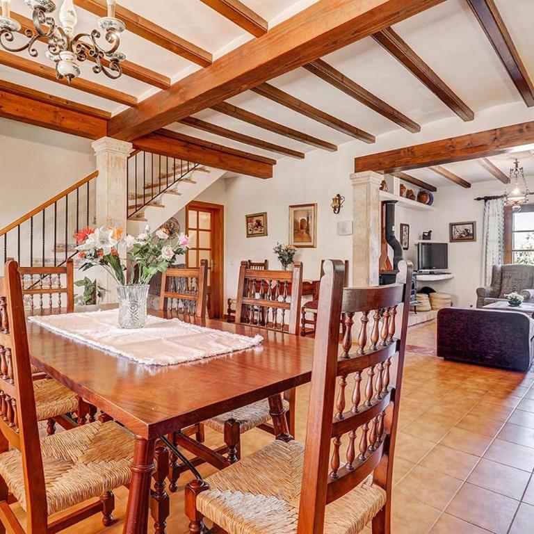 Charming villa with a fabulous garden in Pollensa by Renthousing - Casa de 4 dormitorios - 18