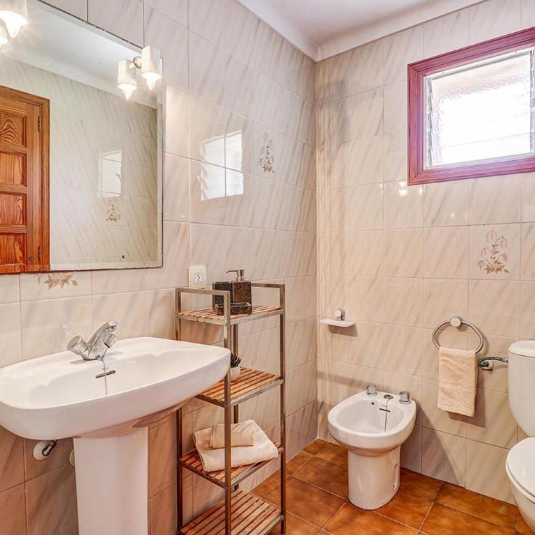 Charming villa with a fabulous garden in Pollensa by Renthousing - Casa de 4 dormitorios - 15