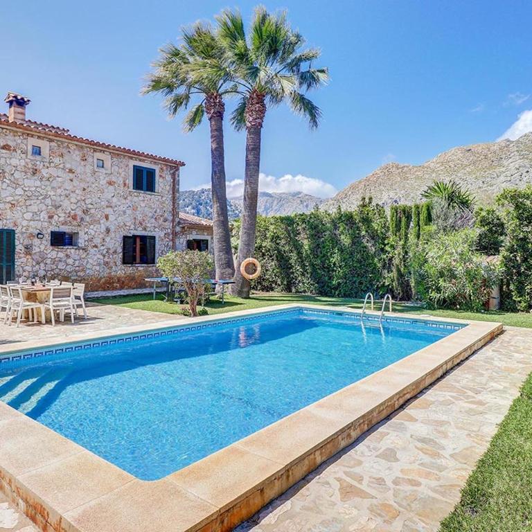 Charming villa with a fabulous garden in Pollensa by Renthousing - Casa de 4 dormitorios - 2
