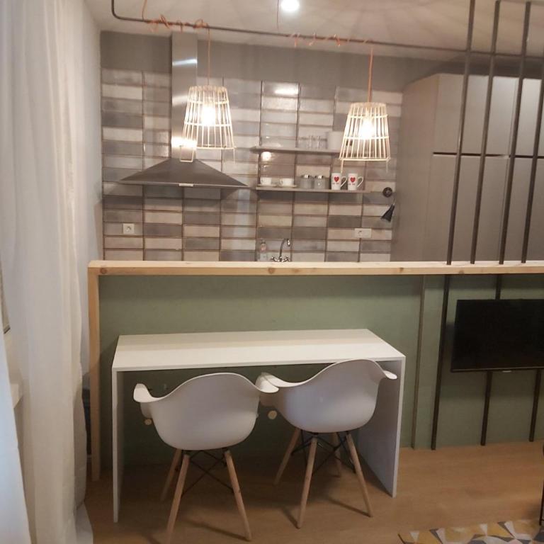 Old but gold house - Apartman sa 1 Spavaćom Sobom - 6