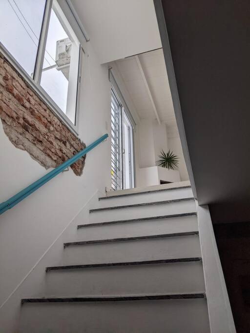 Hermoso departamento dos pisos bajo de San Isidro - Apartamento de 1 dormitorio - 14