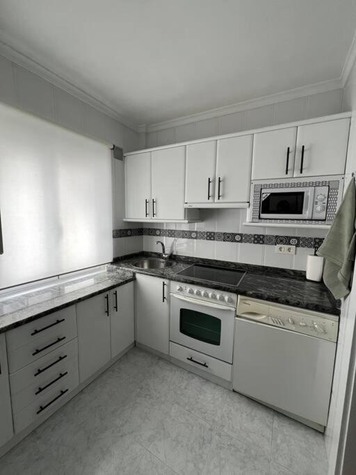 Piso acogedor cerca del centro. - Apartamento de 3 dormitorios - 22
