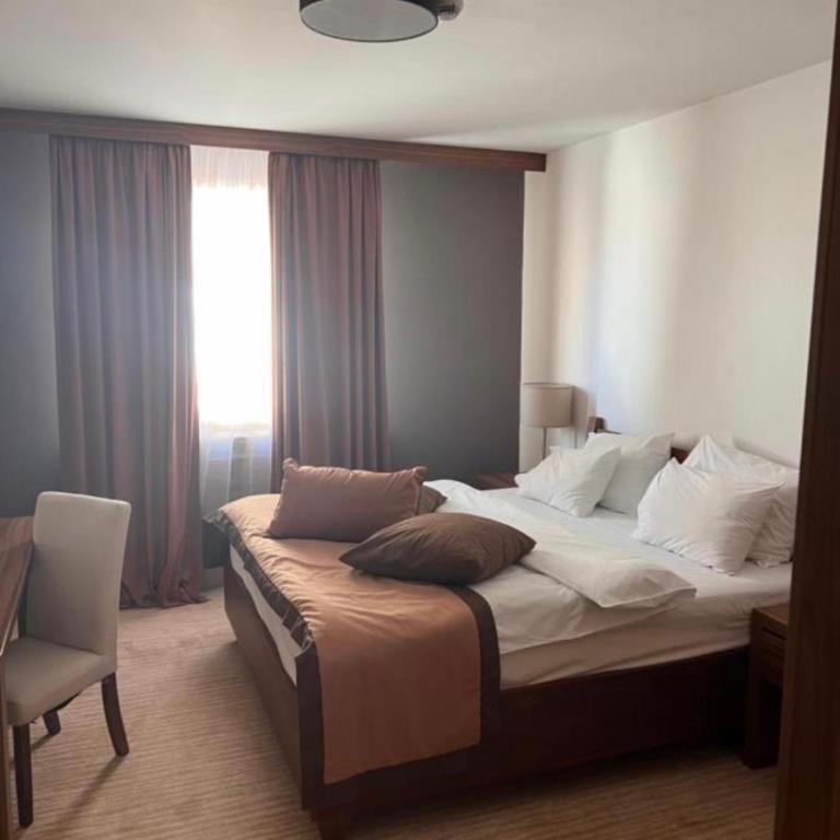Private Apartment B327 Aparthotel Vucko - Three-Bedroom Apartment - 10