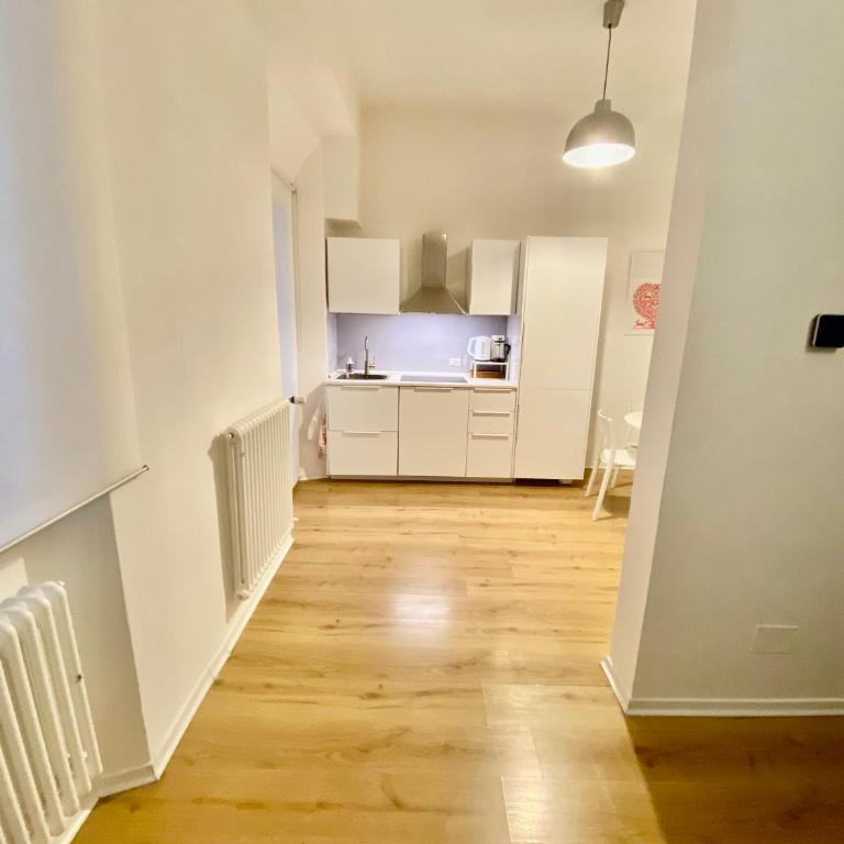 [PIAZZA GARIBALDI] ELEGANTI SUITE CON SAUNA - Two-Bedroom Apartment - 10