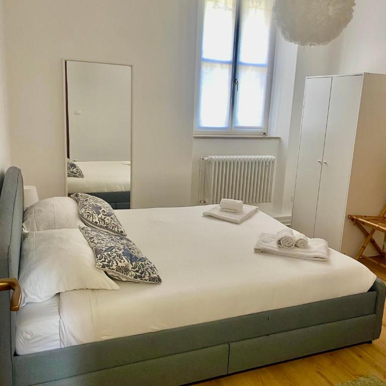 [PIAZZA GARIBALDI] ELEGANTI SUITE CON SAUNA - Two-Bedroom Apartment - 9