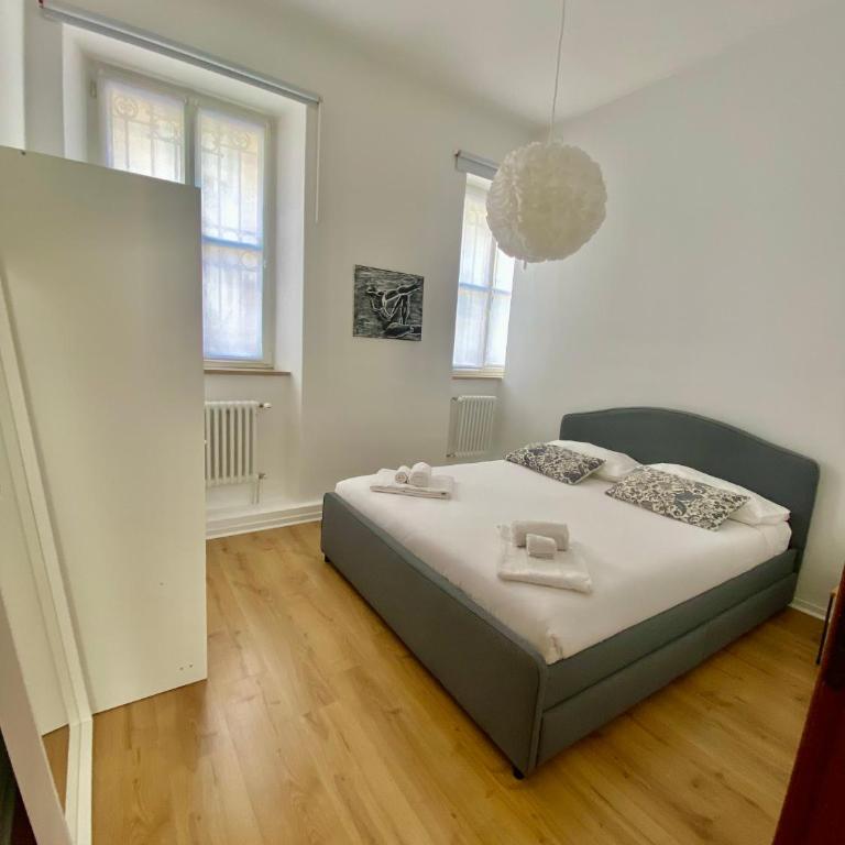 [PIAZZA GARIBALDI] ELEGANTI SUITE CON SAUNA - Two-Bedroom Apartment - 4