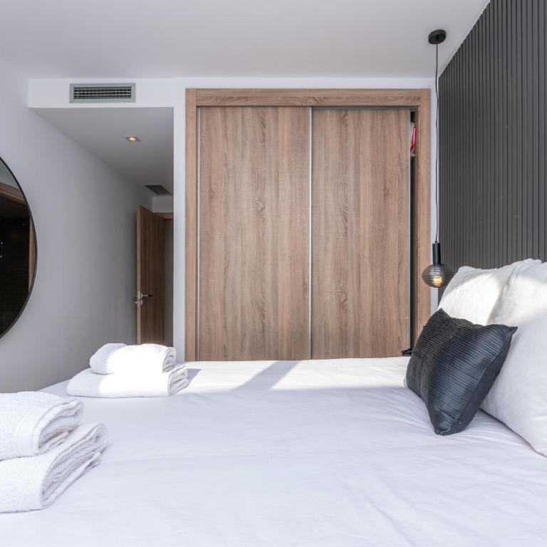 Serenity in Style: Luxury La Cala Golf Getaway - Apartamento de 2 dormitorios - 22
