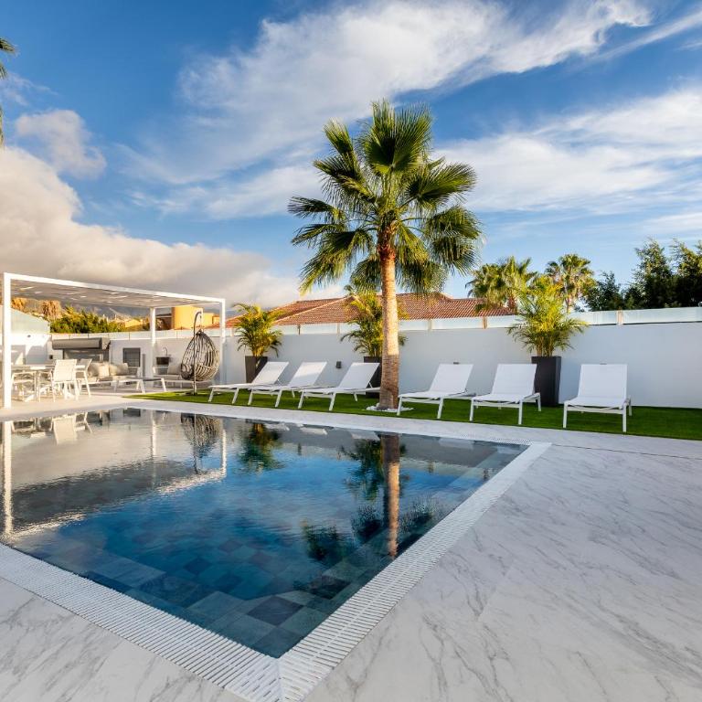 VILLA NICOLE wifi, gym, Heated Pool - Casa - 7
