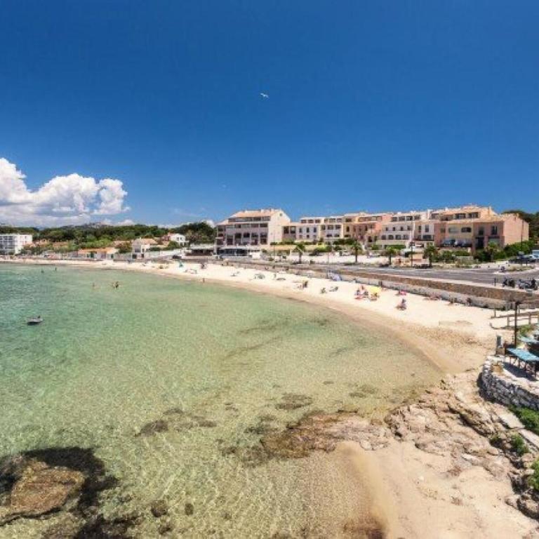 Résidence Olivier - APPARTEMENT FRONT DE MER DANS DOMAINE AVEC PISCINE MAE-8764 - Apartment - 1