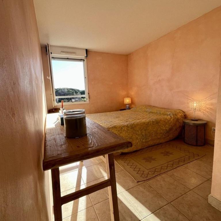Cavalaire: Spacieux T4, 2 Terrasses, Clim, Parking, Animaux Acceptés - FR-1-226B-180 - Appartement - 23