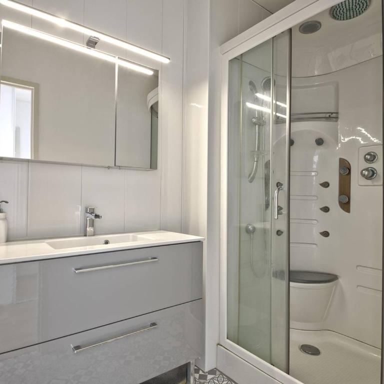 Arcachon T2, Terrasse, Parking, à 240m de la Plage! - FR-1-433-114 - Apartment - 3