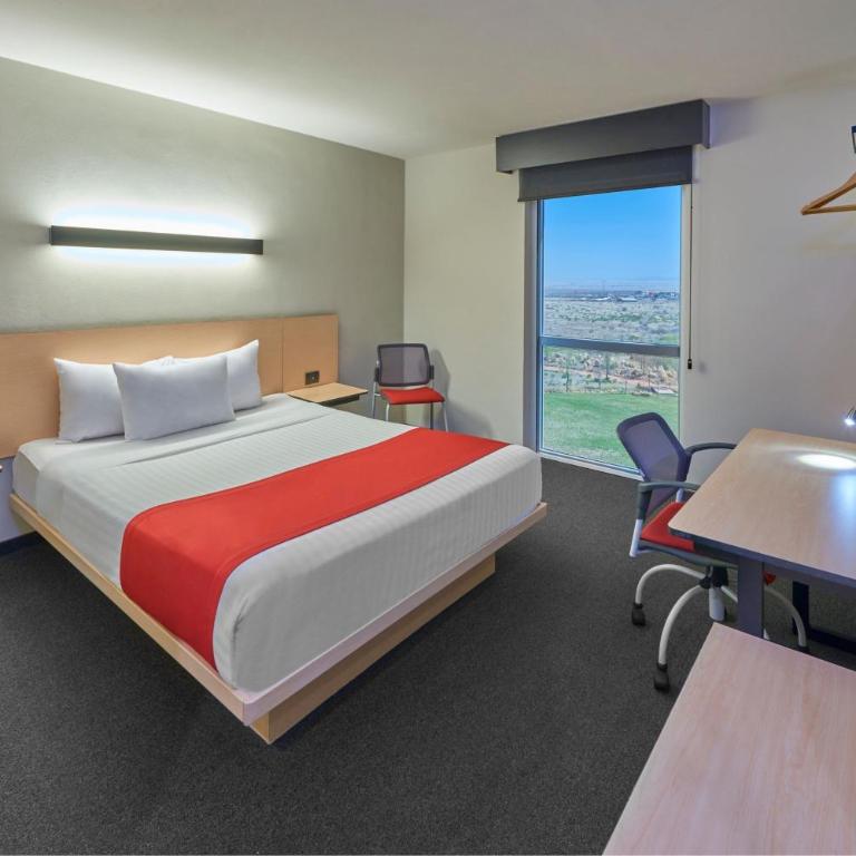 City Express by Marriott Tijuana Insurgentes - Queen Room - 1