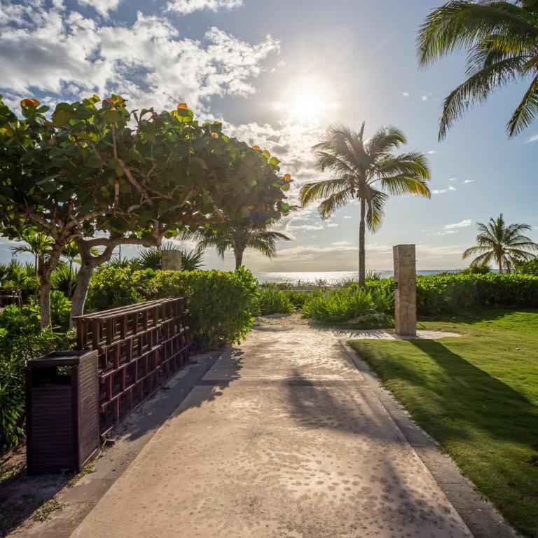 Casa Azul With Private Pool Condo - Two-Bedroom Apartment - 50