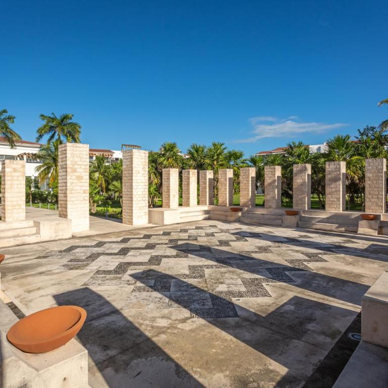 Casa Mia 3 bedroom At Mareazul apts - Four-Bedroom Apartment - 58