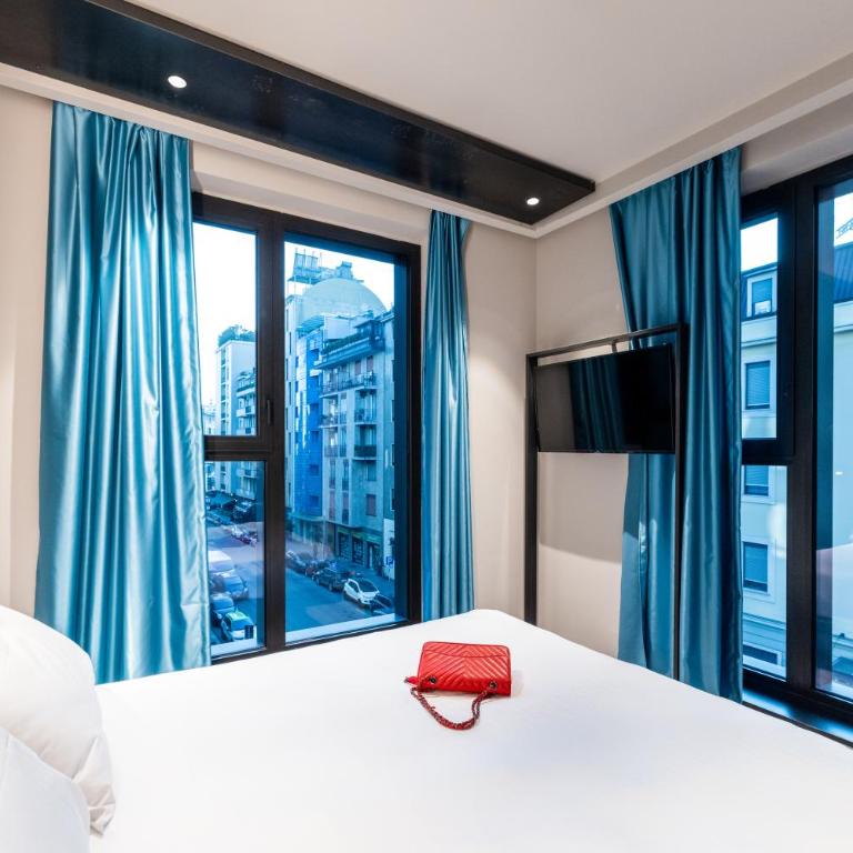 Smart Hotel Central - Camera Matrimoniale Superior - 2