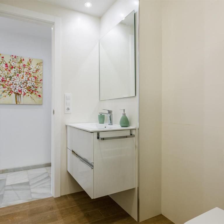 A&N Panoramic Sea View Terrace Apartment Torre del Mar - Apartment with Balcony - 28