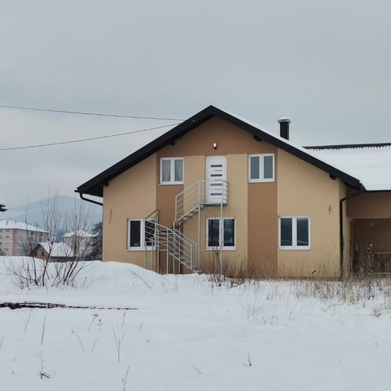 Stan na dan Luna - Two-Bedroom Apartment - 10