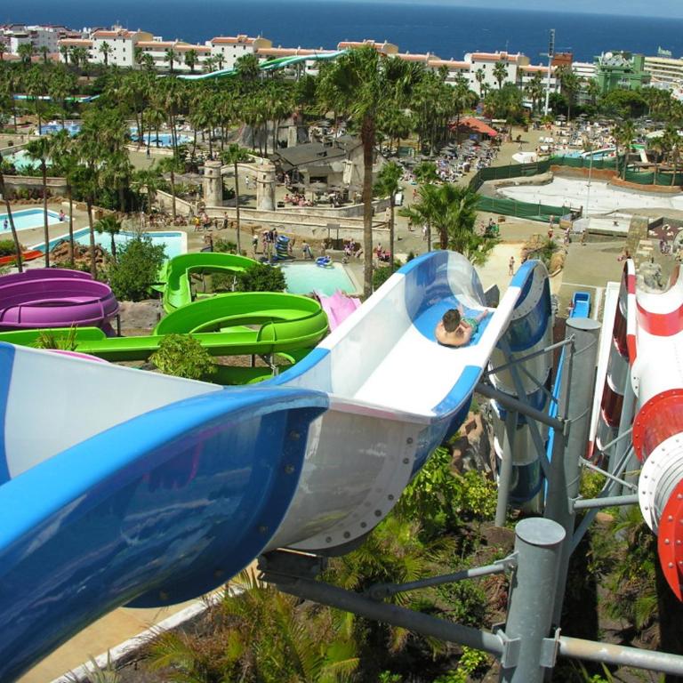Amazing 3 bedroom apartment on the first line of the best Las Americas beach, air conditioner and terrace ocean view - Apartamento de 3 dormitorios - 31